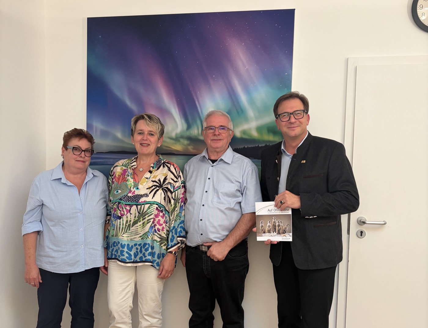 Beim Besuch der Telefonseelsorge in Bayreuth (v. l.): Inge Berghammer (Ehrenamtssprecherin), Elisabeth Peterhoff (Leiterin der Telefonseelsorge), Udo M�ller (Ehrenamtssprecher) und MdL Franc Dierl.